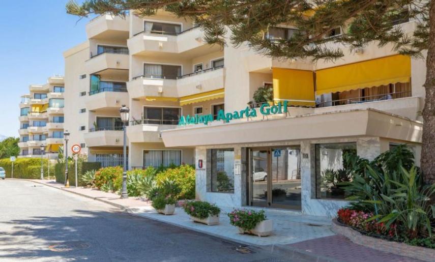 Habitacion Deluxe Con Bano Privado En Atalaya Apartagolf, Estepona Eksteriør bilde